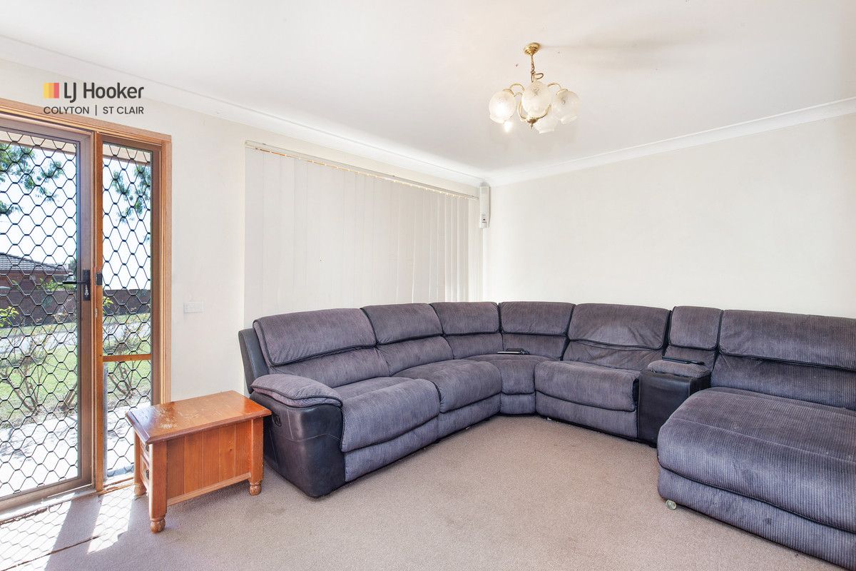 1 Dural Place, Dharruk NSW 2770, Image 1