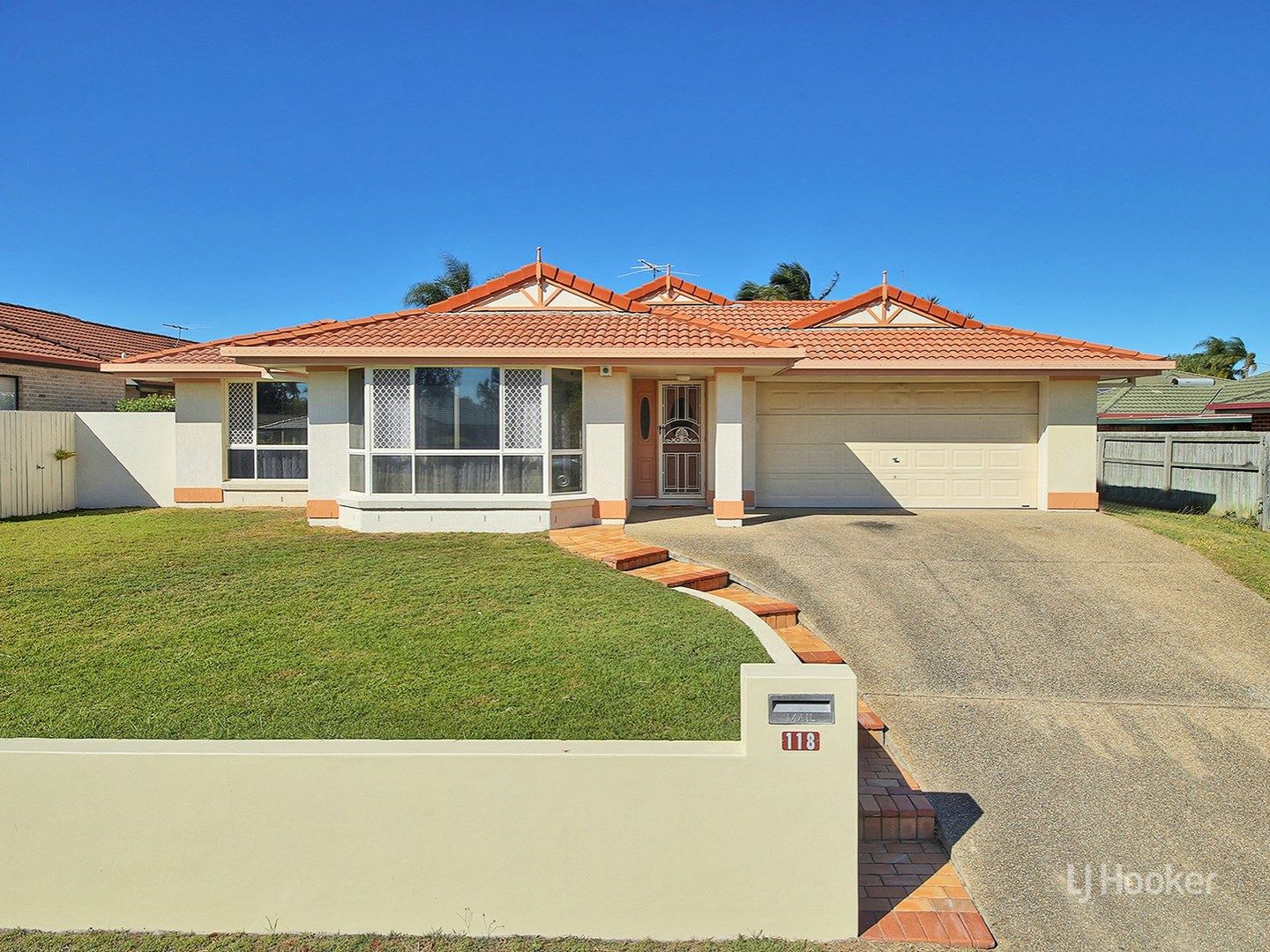 118 Bannockburn Crescent, Parkinson QLD 4115, Image 0