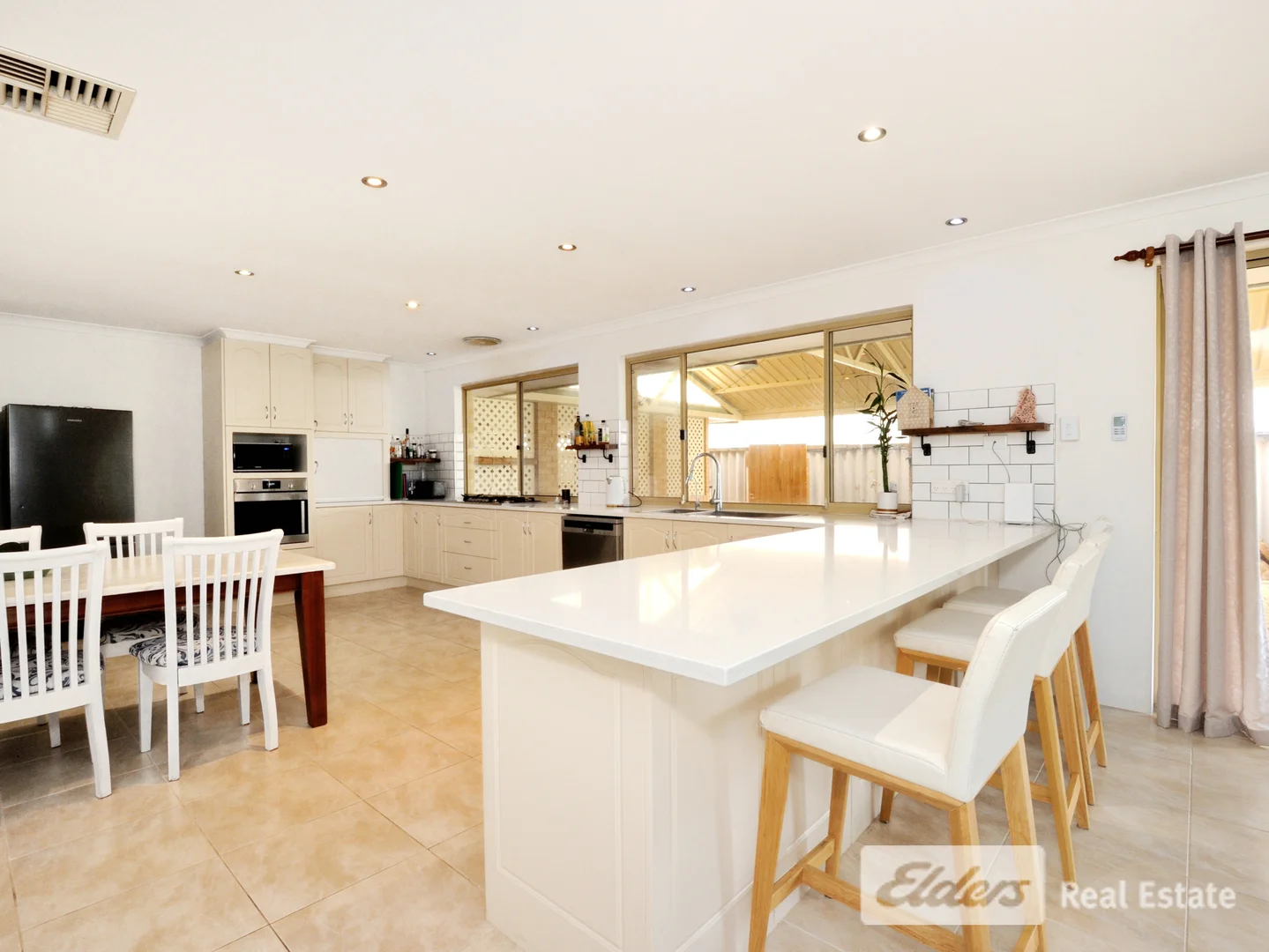 Additional image 11 of 48 Jubilee Drive, Waikiki WA 6169