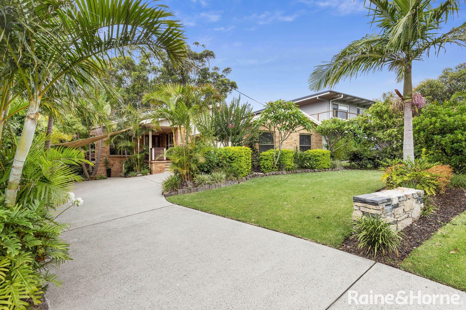 28 Clissold Street, Mollymook NSW 2539, Image 0