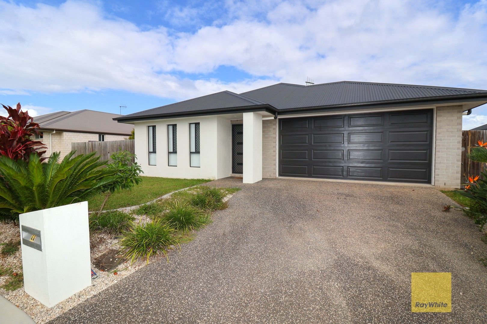 44 Palermo Av, Ashfield QLD 4670 House For Rent 570 Domain