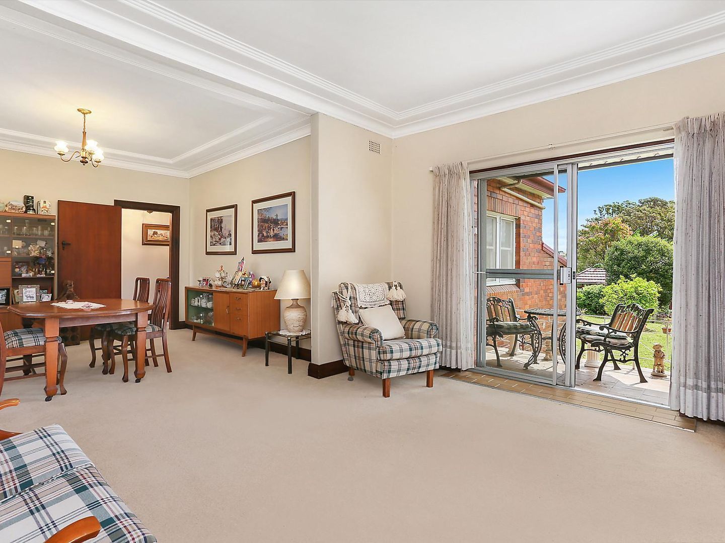 2 Yoorami Road, Beverly Hills NSW 2209, Image 1