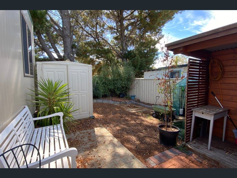 1 bedrooms Studio in 10/1246 Federal Highway Service Road SUTTON NSW, 2620