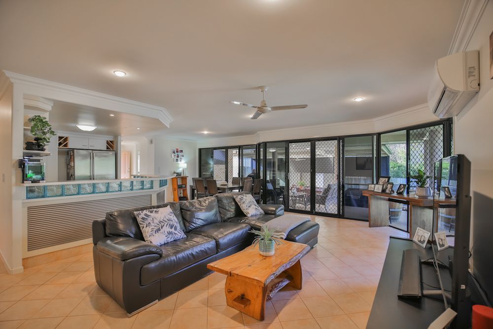 27 Michel Lane, Avoca QLD 4670, Image 2