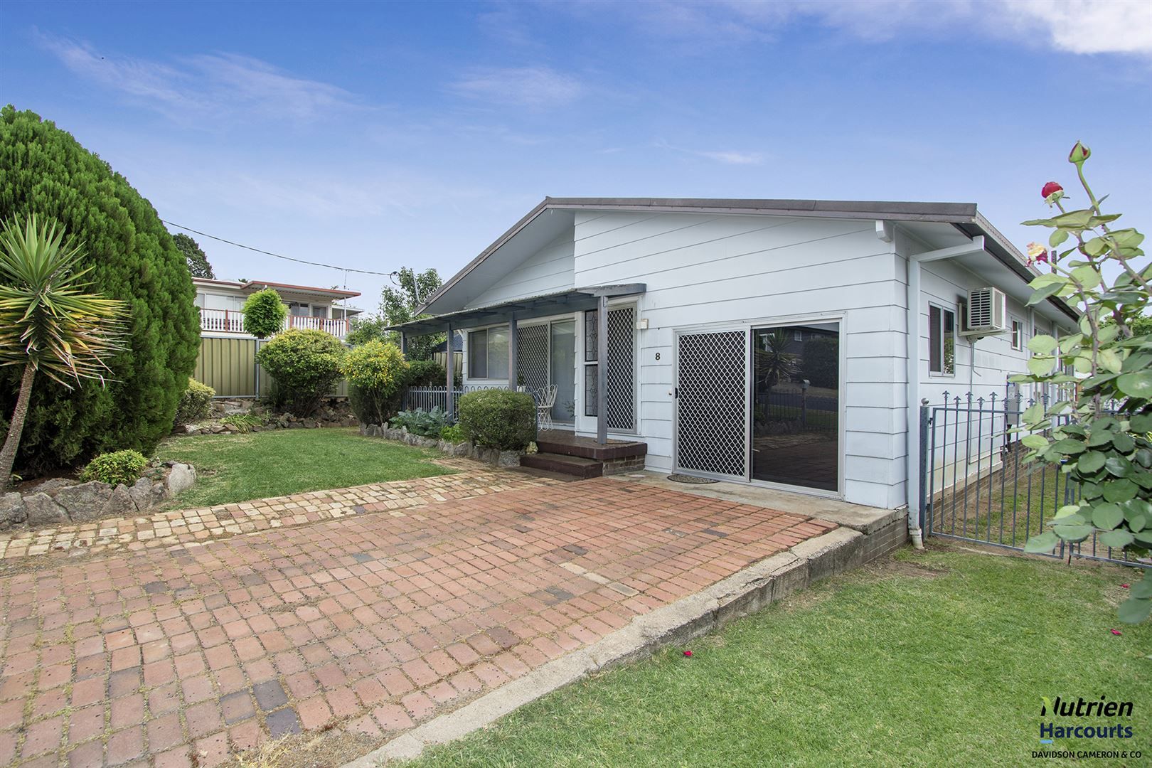 2 Brae Street Inverell Nsw 2360 Domain