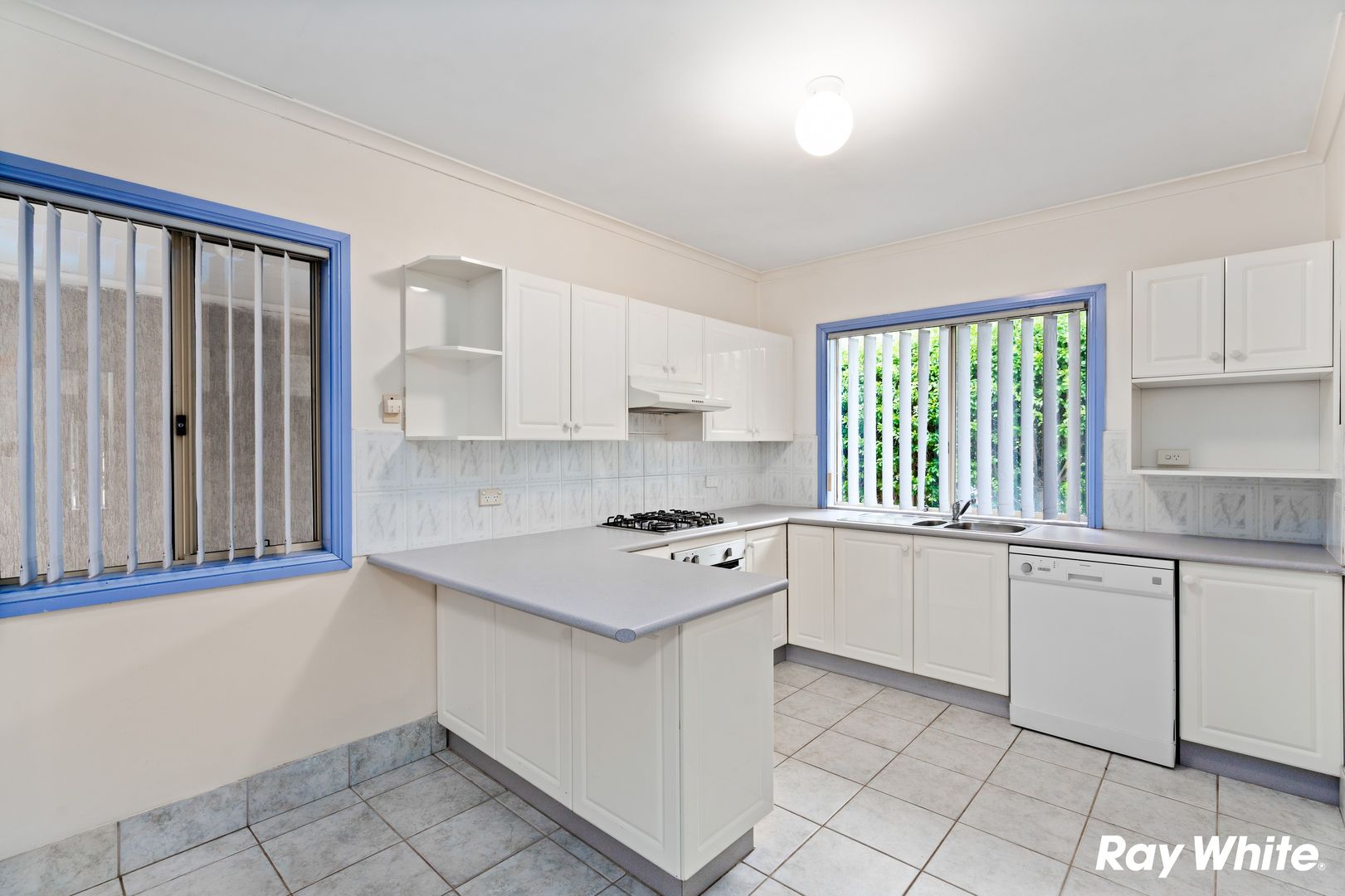 46 Whitehaven Avenue, Quakers Hill NSW 2763, Image 2