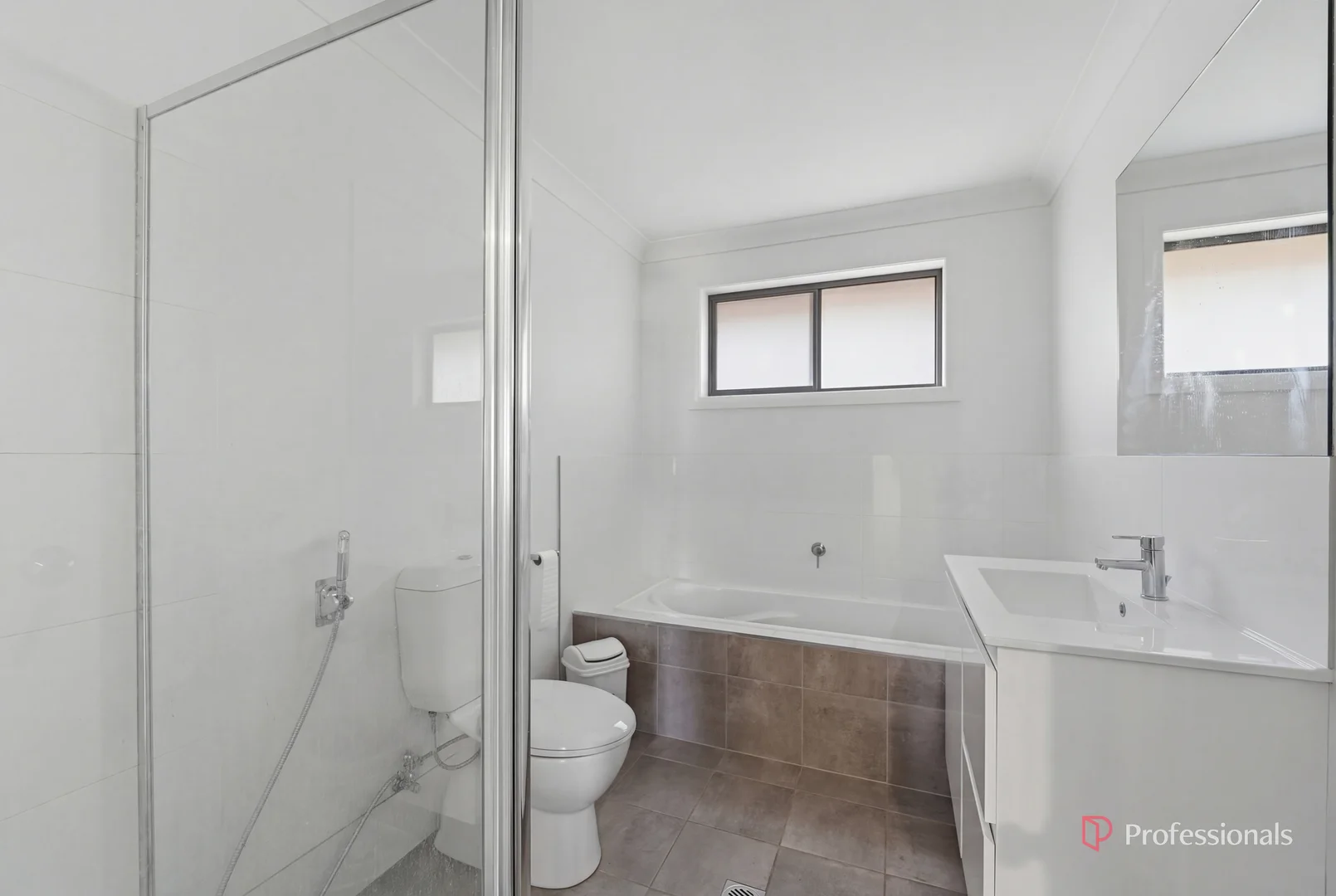 Additional image 7 of 14/22 Freeman Crescent, Armidale NSW 2350