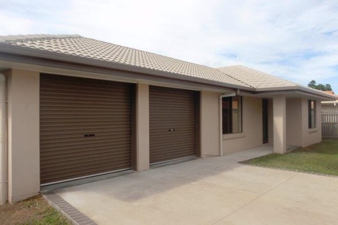 Picture of 2/107 Ibis Boulevard, ELI WATERS QLD 4655