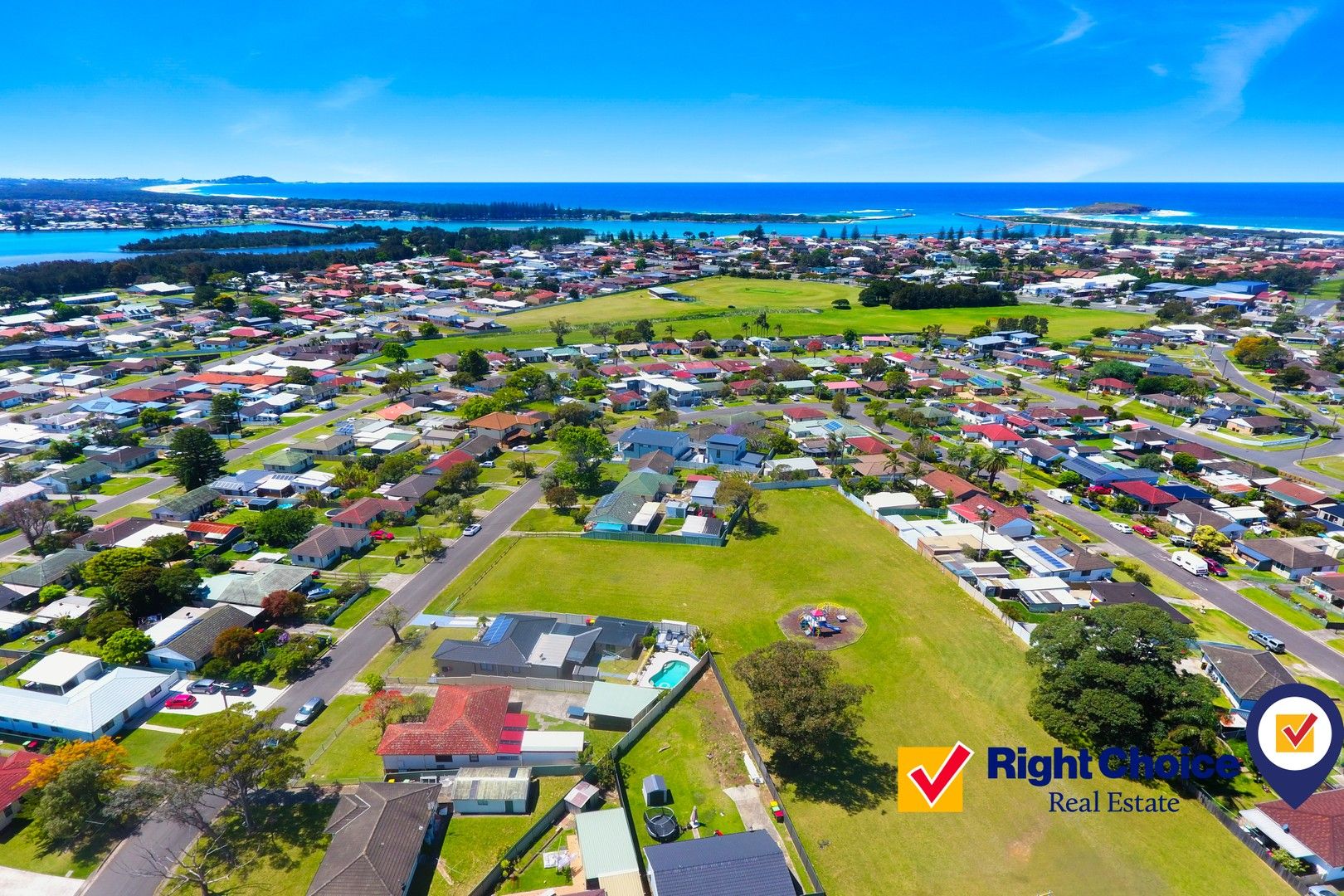 4 Elouera Street, Lake Illawarra NSW 2528, Image 0