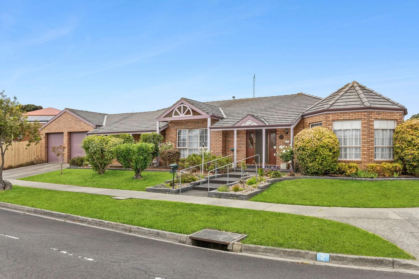 2 Viewbay Dr, Leopold VIC 3224