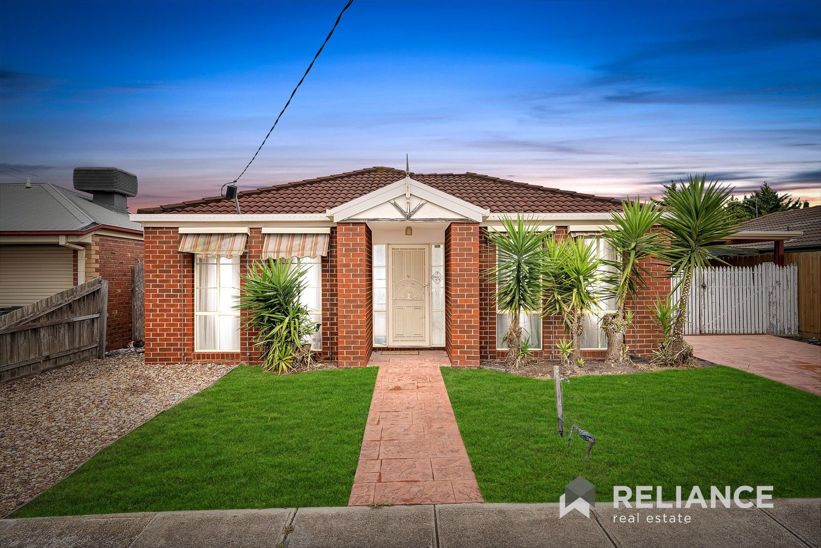 4 bedrooms House in 72 Bellbridge Drive HOPPERS CROSSING VIC, 3029