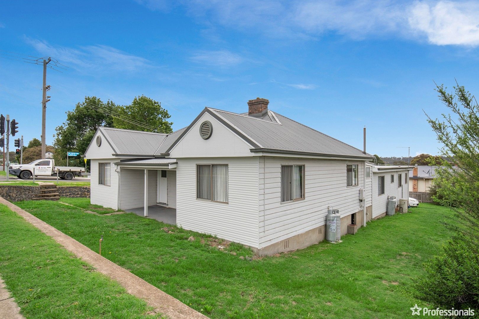 1-3/1 Marsh Street, Armidale NSW 2350, Image 0