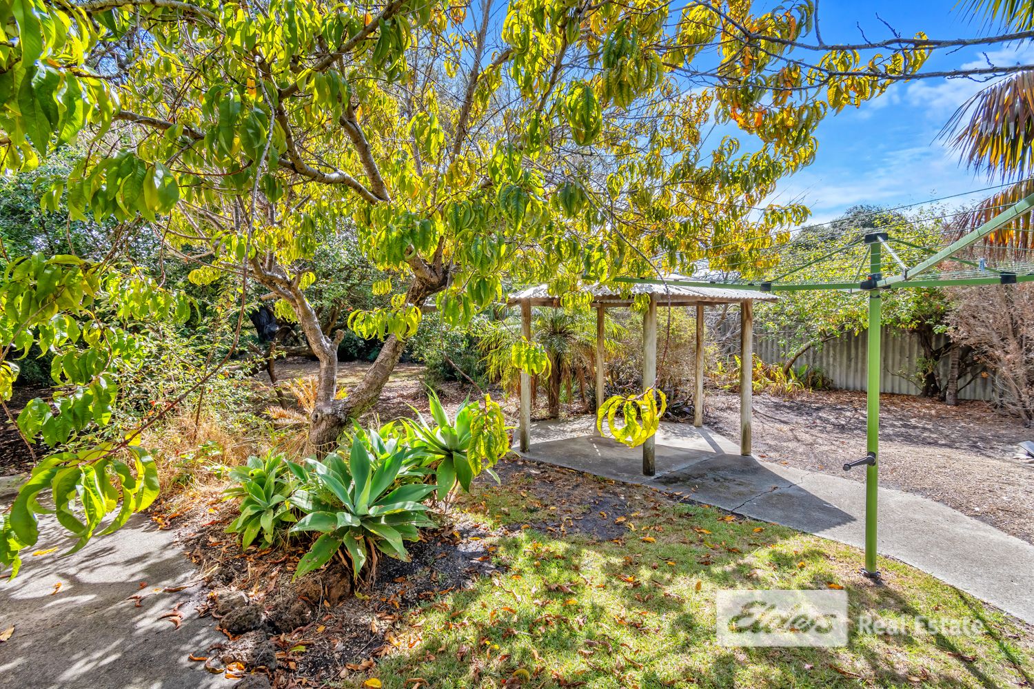 17 Broughton Street, Orana WA 6330, Image 1