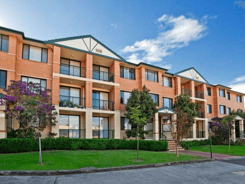 3 bedrooms Apartment / Unit / Flat in 138/18-20 Knocklayde Street ASHFIELD NSW, 2131