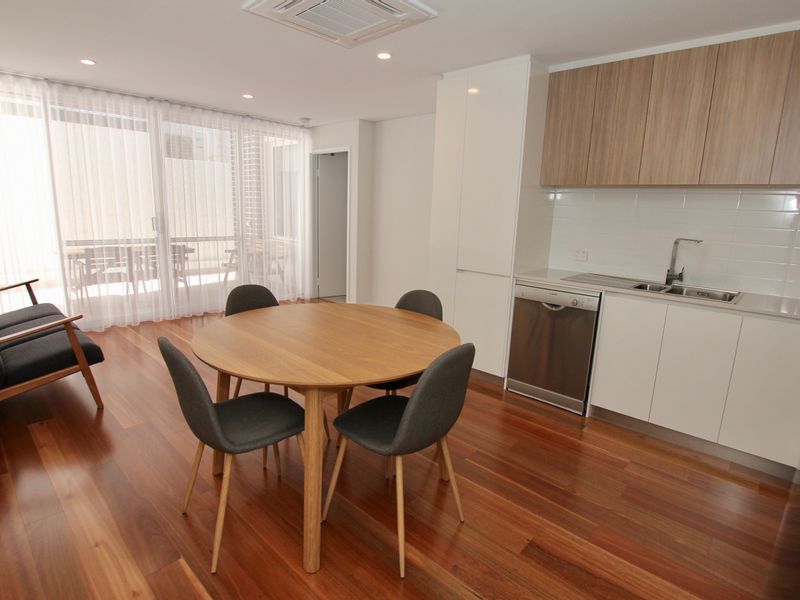 1 bedrooms Apartment / Unit / Flat in 1/125 Fairway CRAWLEY WA, 6009