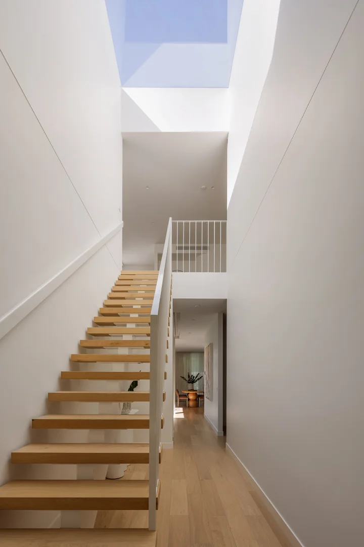 Additional image 13 of 2 Monamore Street, Fairfield VIC 3078