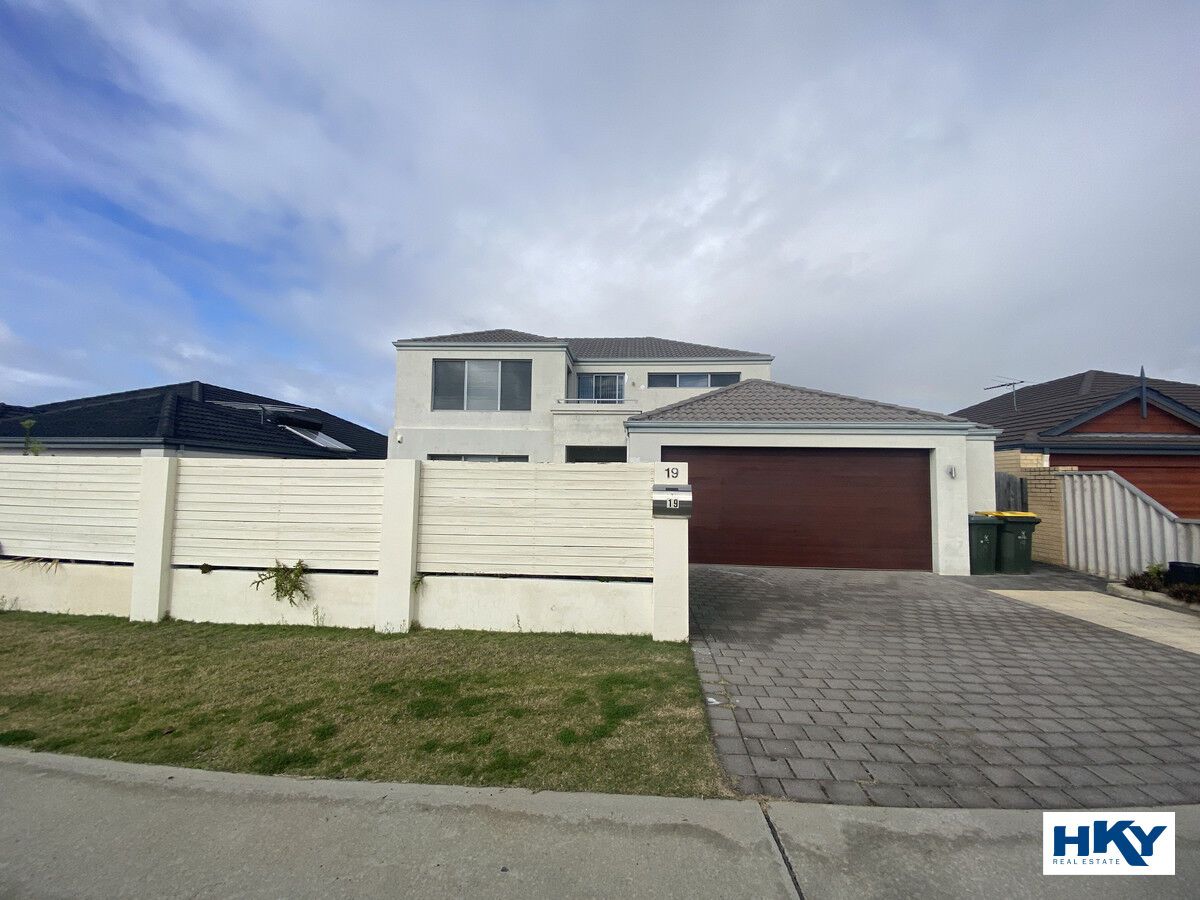 4 bedrooms House in 19 Driftwood Way BENNETT SPRINGS WA, 6063