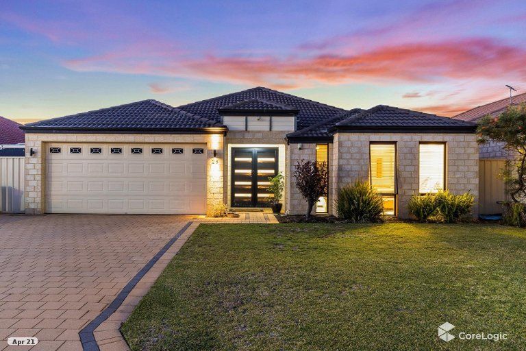 4 bedrooms House in 28 Leichhardt Crossing HAMMOND PARK WA, 6164