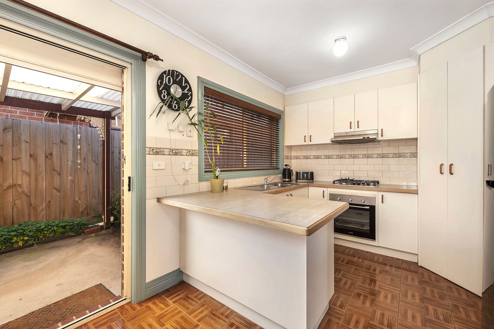 3/32A Lytton Street, Glenroy VIC 3046, Image 2