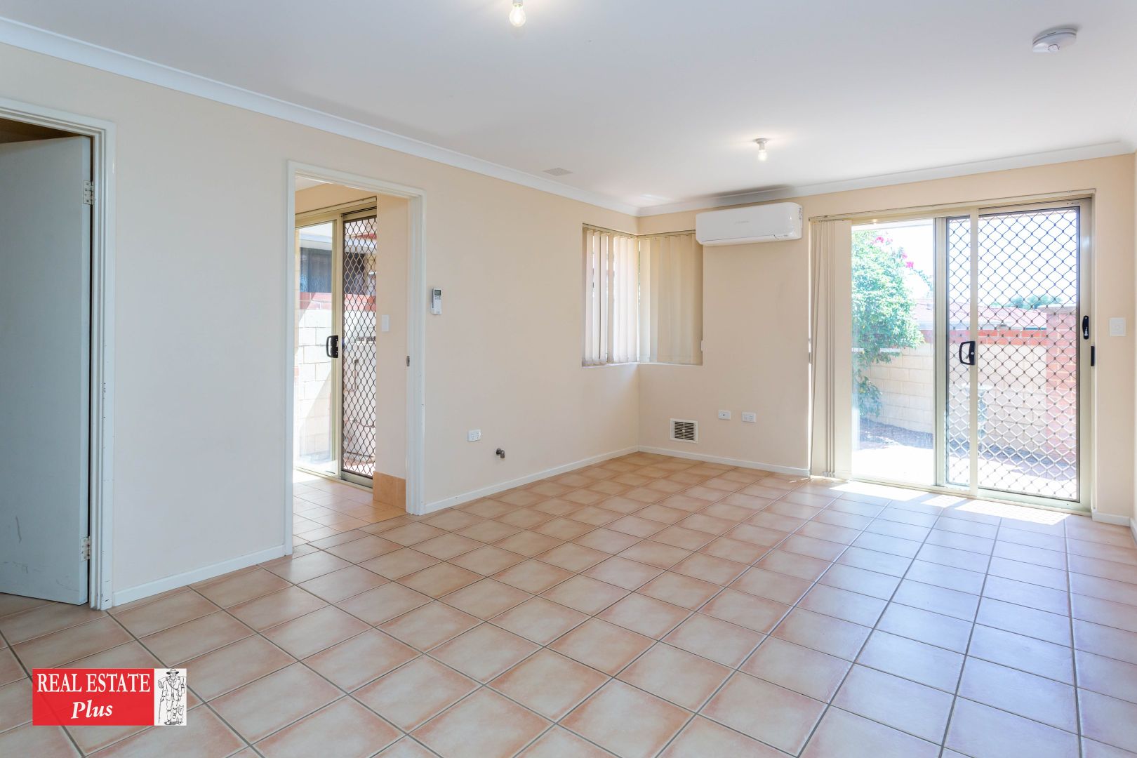 9/49 George Street, Midland WA 6056, Image 2