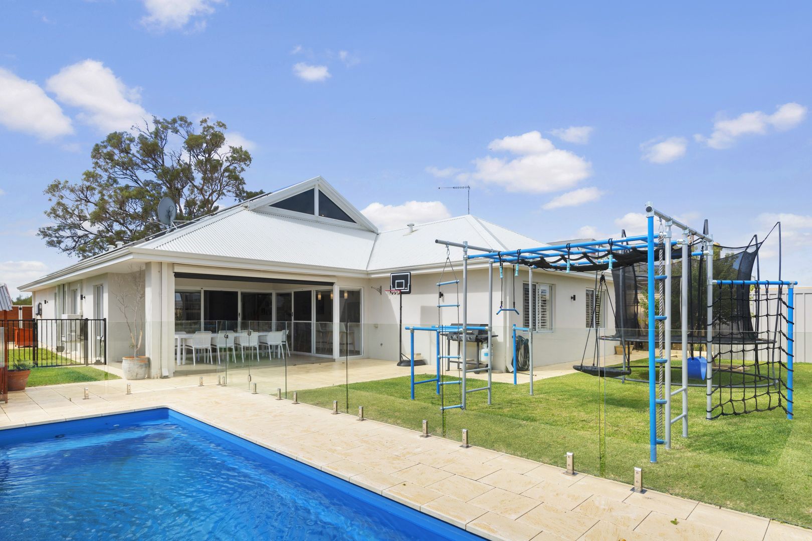 34 Mannikin Heights, Beeliar WA 6164, Image 1