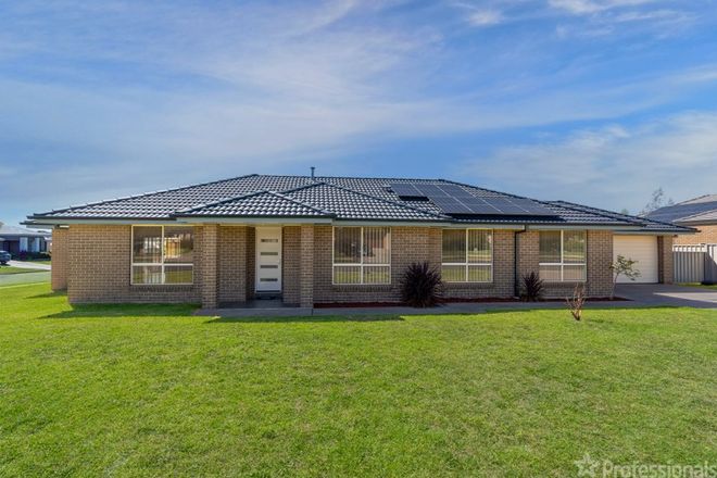 Picture of 2 Agate Street, ORANGE NSW 2800