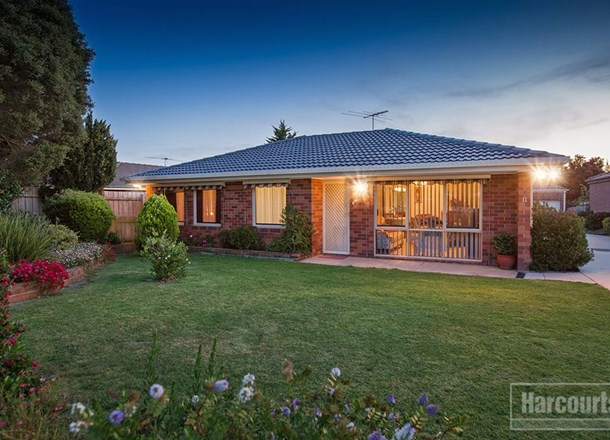 1/11 Smethurst Avenue, Pakenham VIC 3810