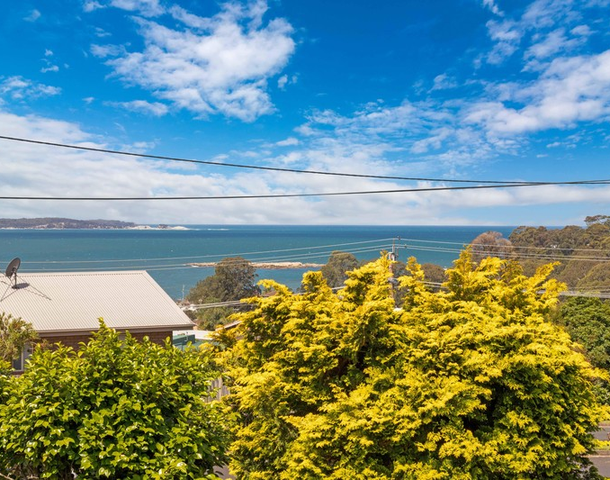 42 Ocean Road, Batehaven NSW 2536