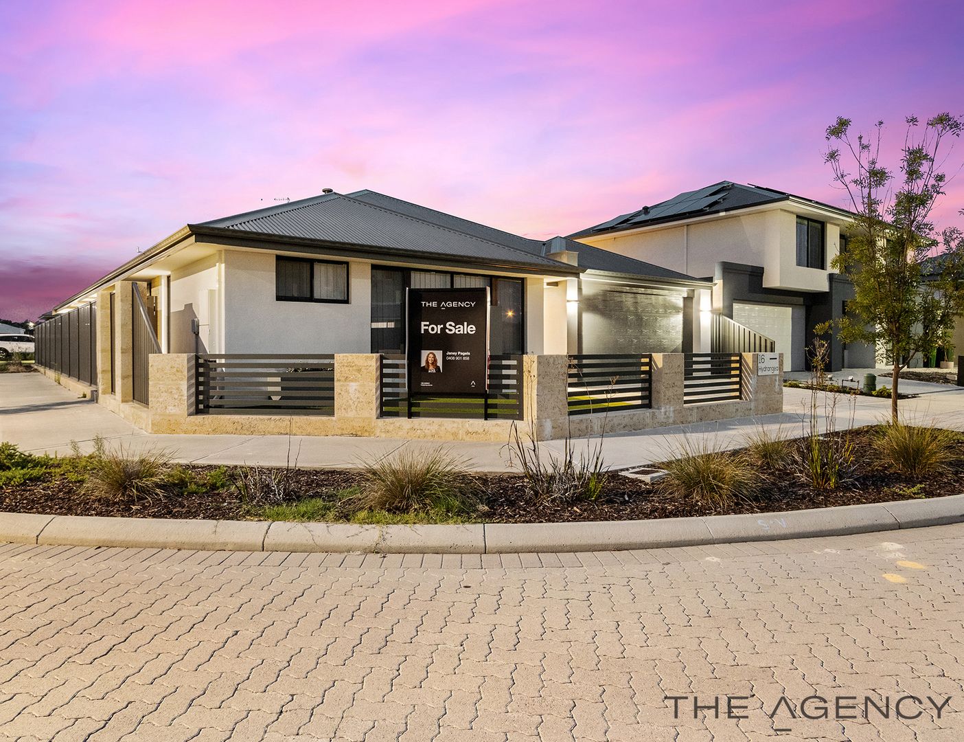 16 Hydrangea Road, Treeby WA 6164, Image 1