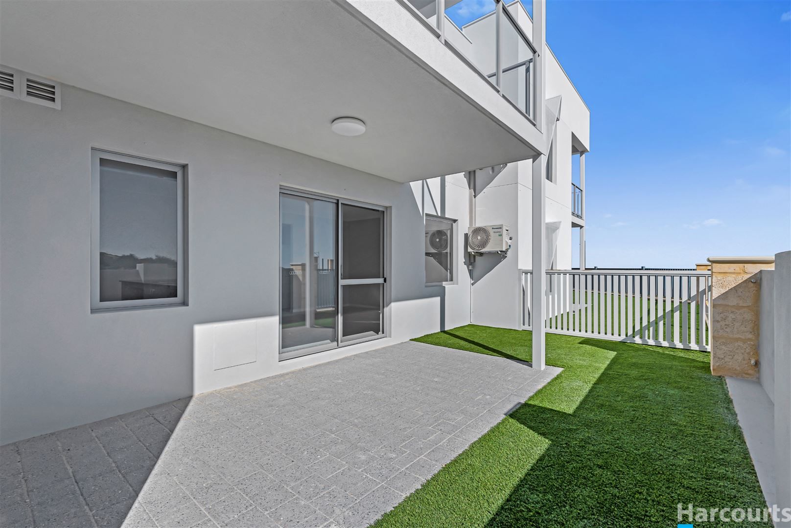 2 bedrooms Apartment / Unit / Flat in 1/33 Seagull Vista JINDALEE WA, 6036