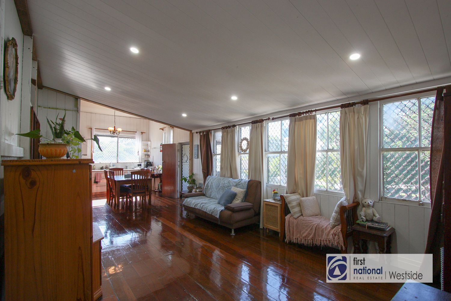 30 Old Logan Road, Gailes QLD 4300, Image 1