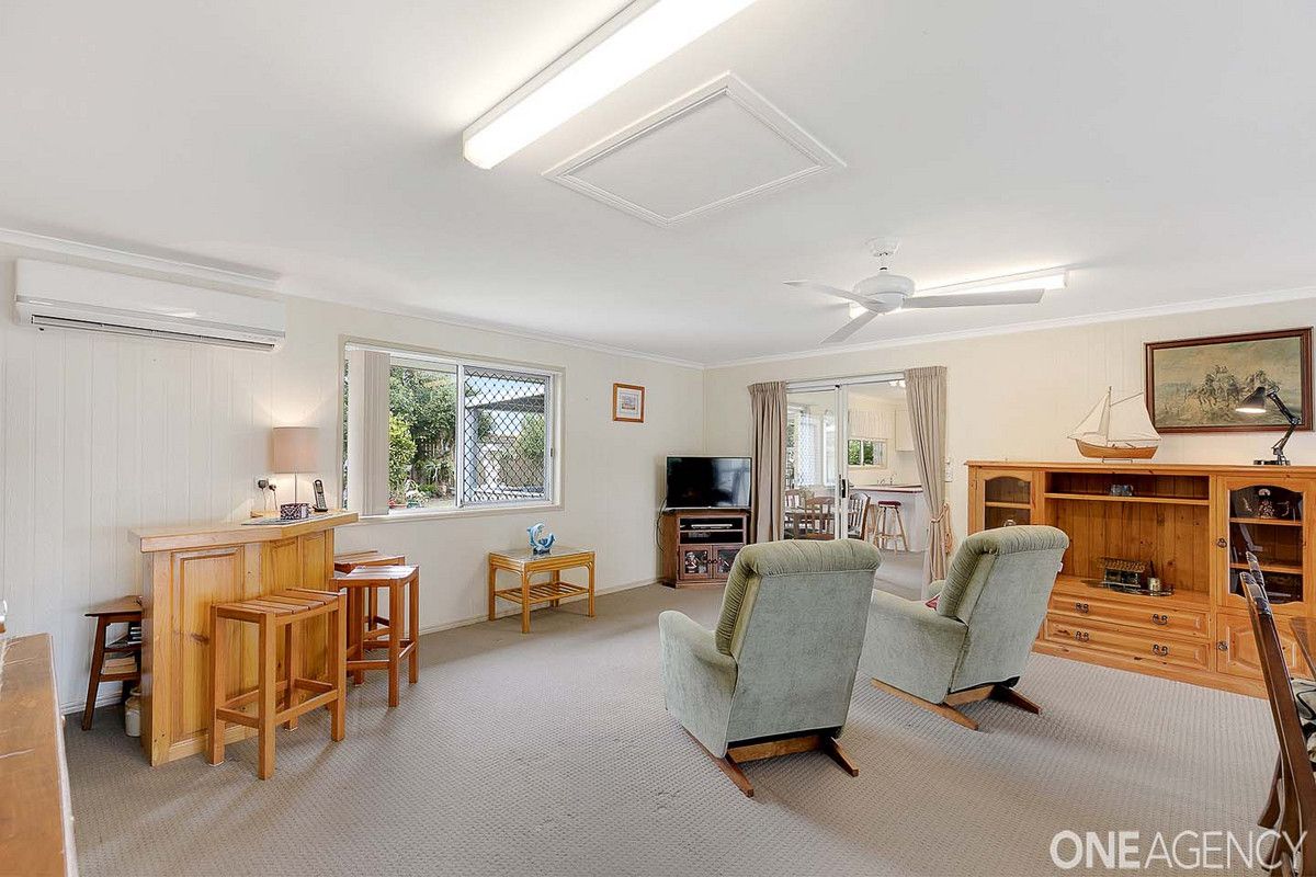 164 Bideford Street, Torquay QLD 4655, Image 2