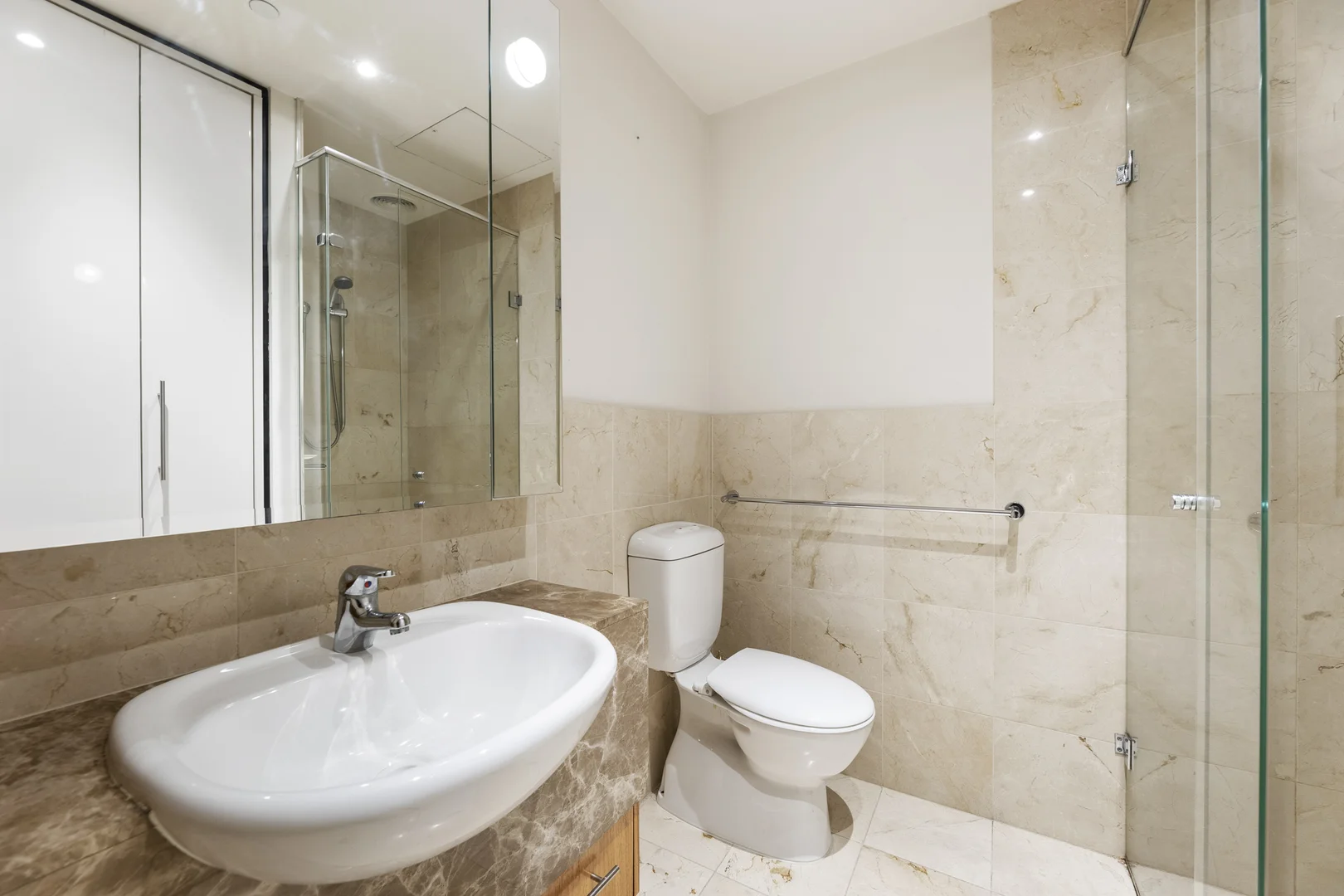 Additional image 9 of 701/1 Powlett Street, East Melbourne VIC 3002