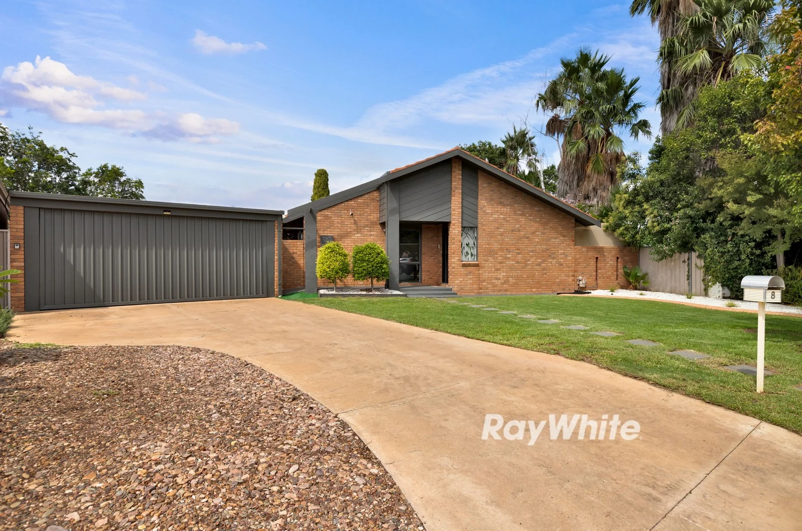 8 Massey Close, Mildura VIC 3500