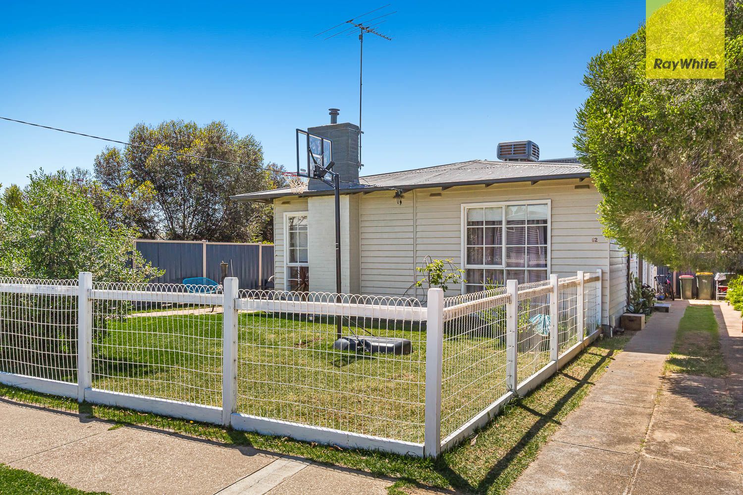 62 Young Street, Bacchus Marsh Property History & Address Research