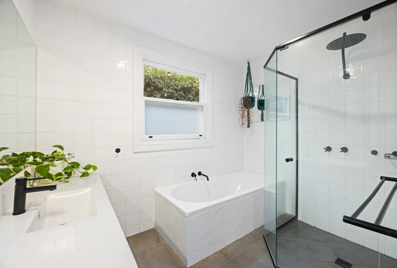 Additional image 15 of 388 Olive Street, South Albury NSW 2640