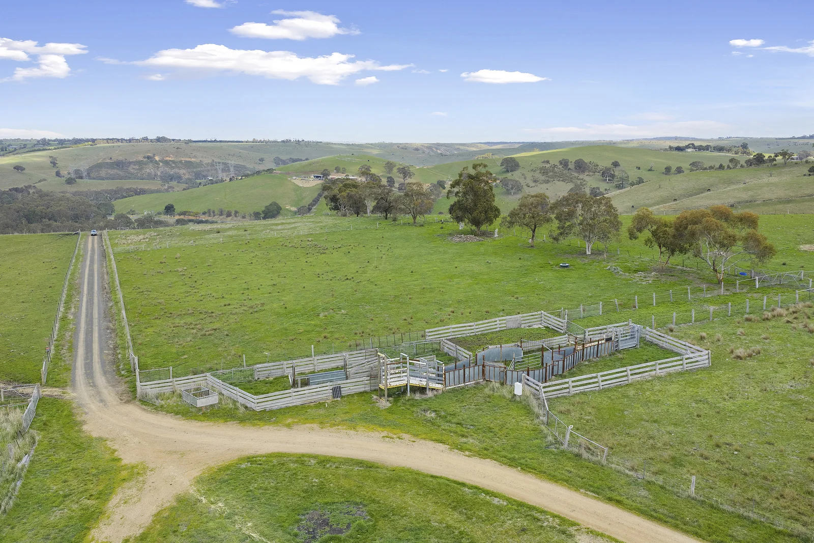 Additional image 5 of 190 Konagaderra Road, Oaklands Junction VIC 3063