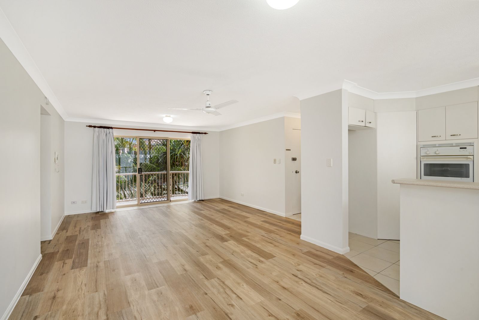 2 bedrooms Apartment / Unit / Flat in 4/45 Teemangum Street CURRUMBIN QLD, 4223