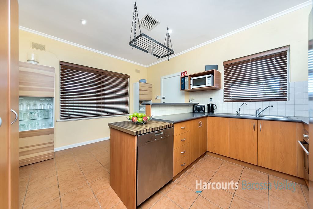 65 Hampstead Road, Manningham SA 5086, Image 2