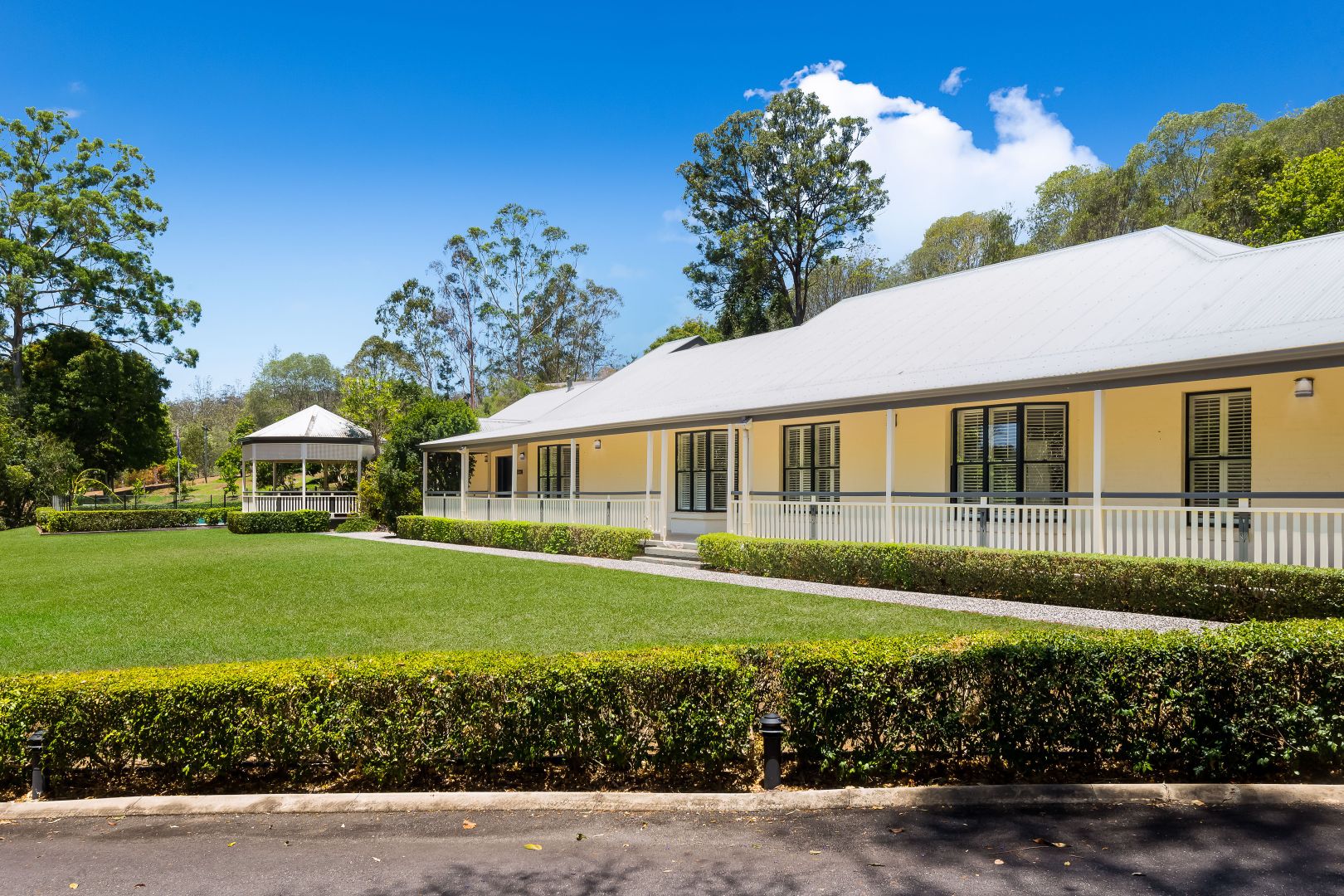 152 Mclean Road South, Camp Mountain Property History & Address Research Domain
