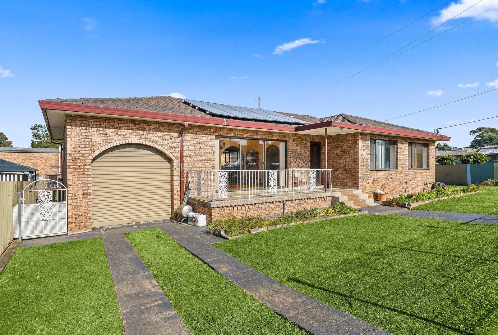 11 Ulster Ave, Warilla NSW 2528, Image 0