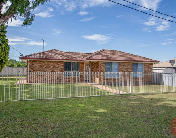 48 Sale Street, Greta NSW 2334