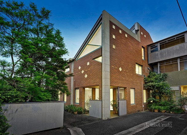 2-4 Moss Place, North Melbourne VIC 3051