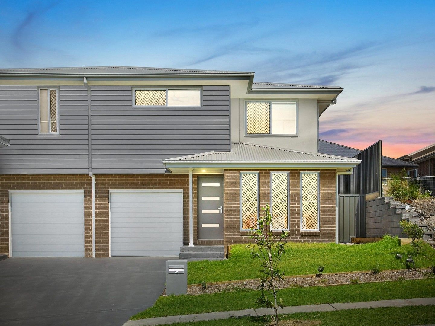 3 bedrooms House in 1/5 Sutcliffe Street CAMERON PARK NSW, 2285