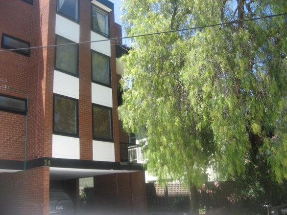 3/14 Normanby Street, Windsor VIC 3181