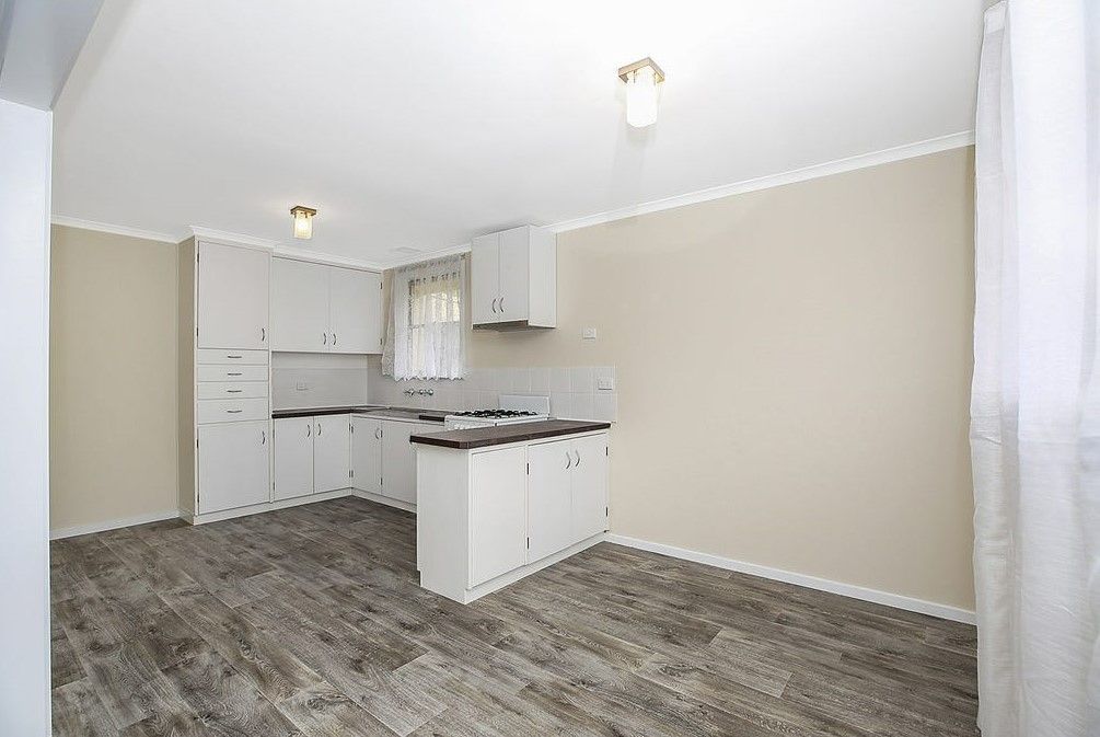 10 Donaldson St, Colac VIC 3250 House For Rent Domain