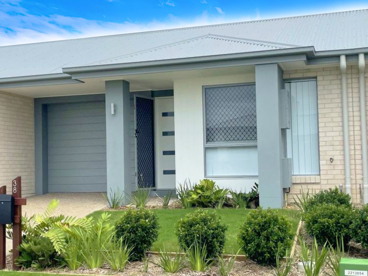 3 bedrooms House in 38 Crawford Street STRATHPINE QLD, 4500