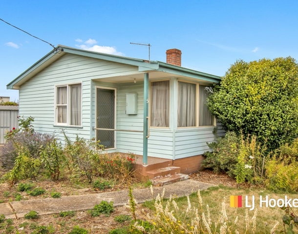 5 Hawkins Street, Acton TAS 7320