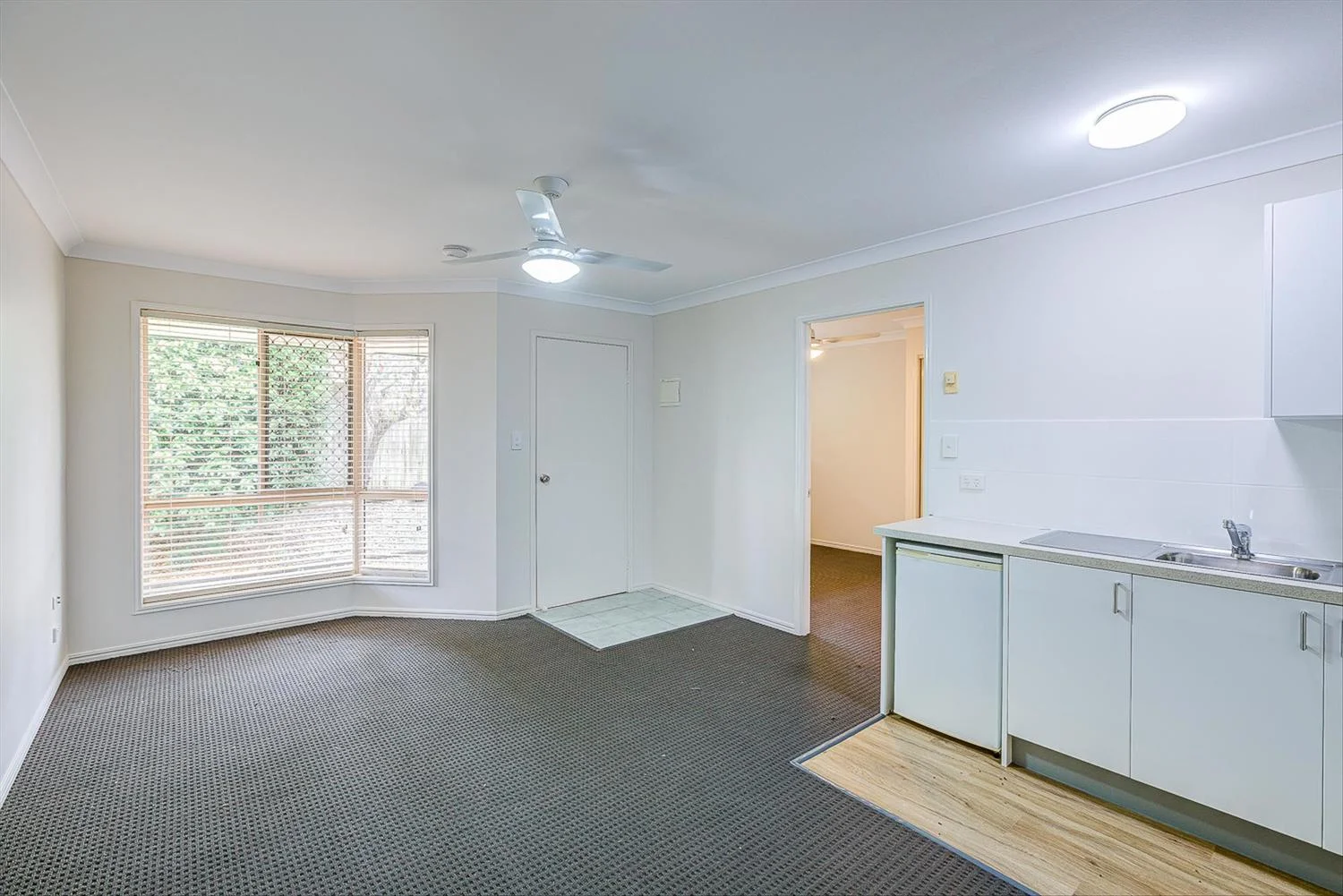 Additional image 3 of 1/34 Garfield Road, Logan Central QLD 4114