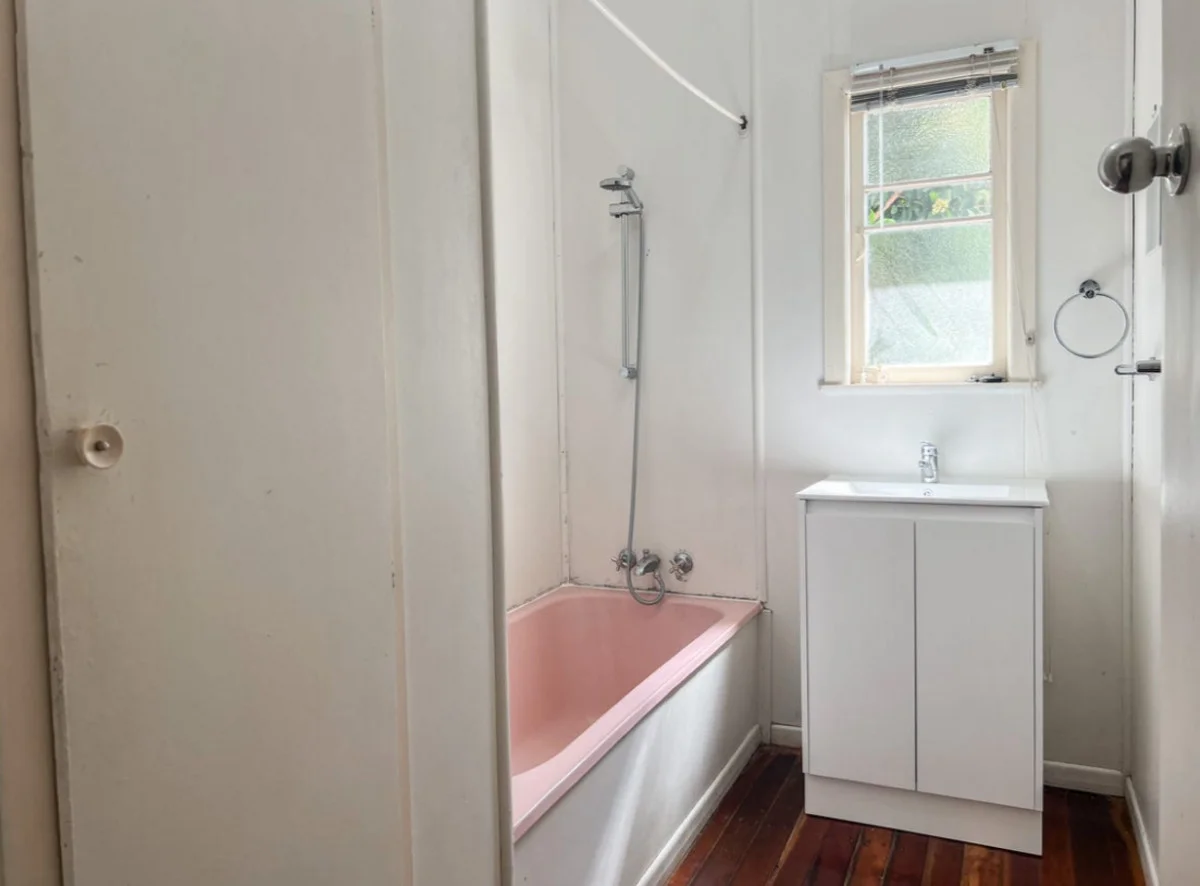 Additional image 8 of 157 Glebe Road, Silkstone QLD 4304